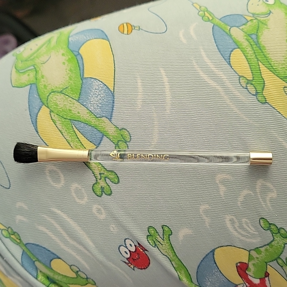 NWOT ESTEE LAUDER Blending brush